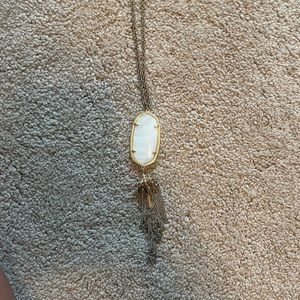 Long Kendra scott necklace
